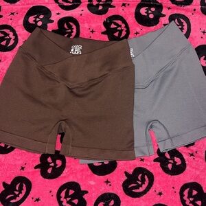 NWOT High Waist Cross Over Athletic Shorts